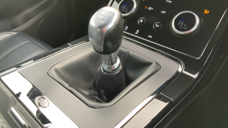 Land Rover Range Rover Evoque 2.0 D150 R-Dynamic S 5dr 2WD Diesel Hatchback